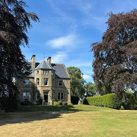 Stow House Guest house 4*