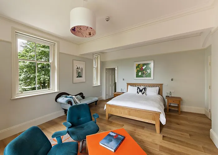 Stow House Guest house