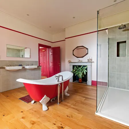 Stow House Guest house 4*