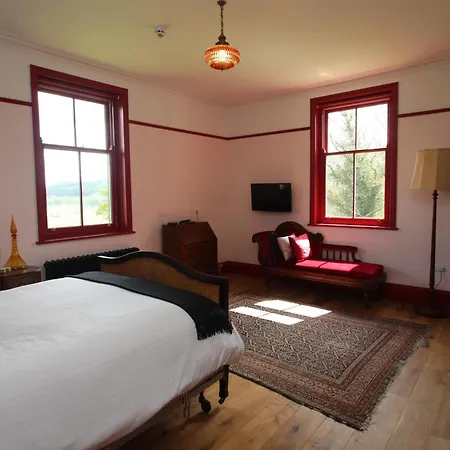 Guest house Stow House 4*