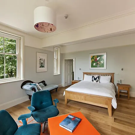 Stow House Guest house
